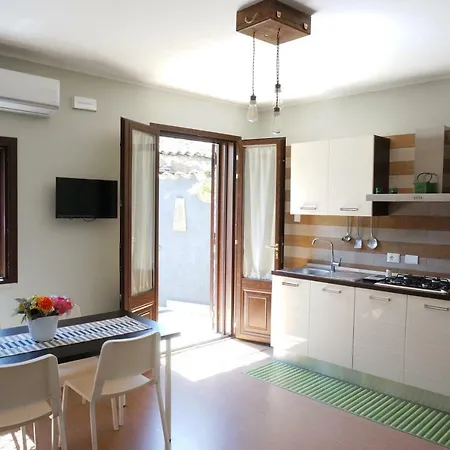 Holiday home Il Cedro Charming House